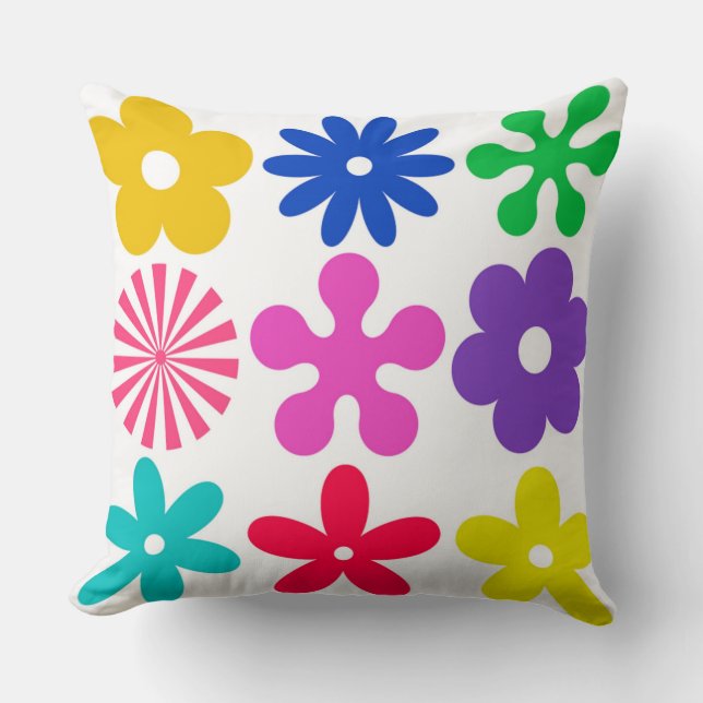 GROOVY RETRO FLOWERS THROW PILLOW (Front)