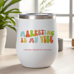 Groovy Retro Marketing est mon truc, Communication
