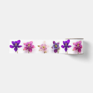 Gros-grain Orchidées pourpres et roses sur le ruban blanc