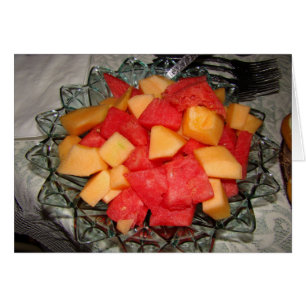 Gros morceaux de melon et ensemble de patio