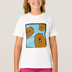 Groundhogs heureux avec le T-shirt de sourires