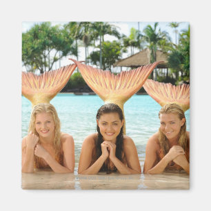 Group On The Beach Magnet