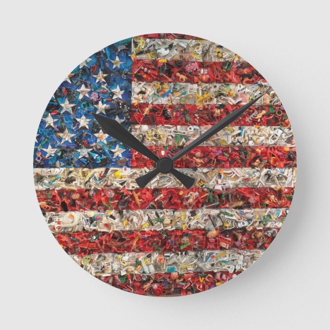 grunge american flag round clock (Front)