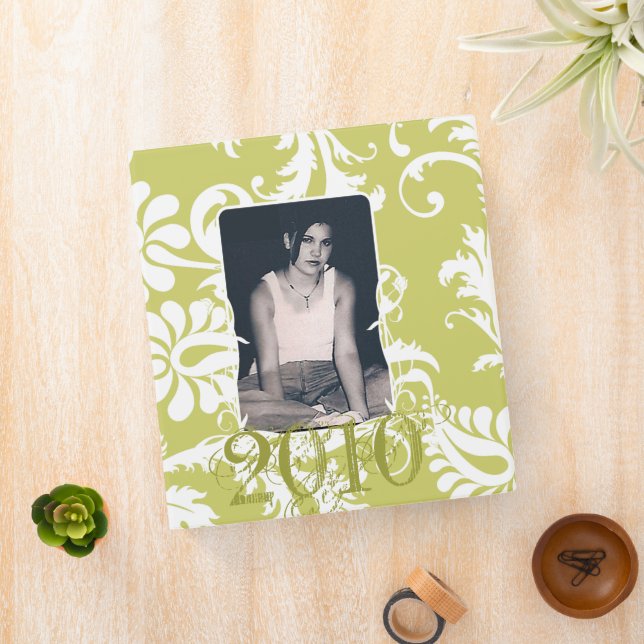 Grunged Damask Photo Binder (In Situ)