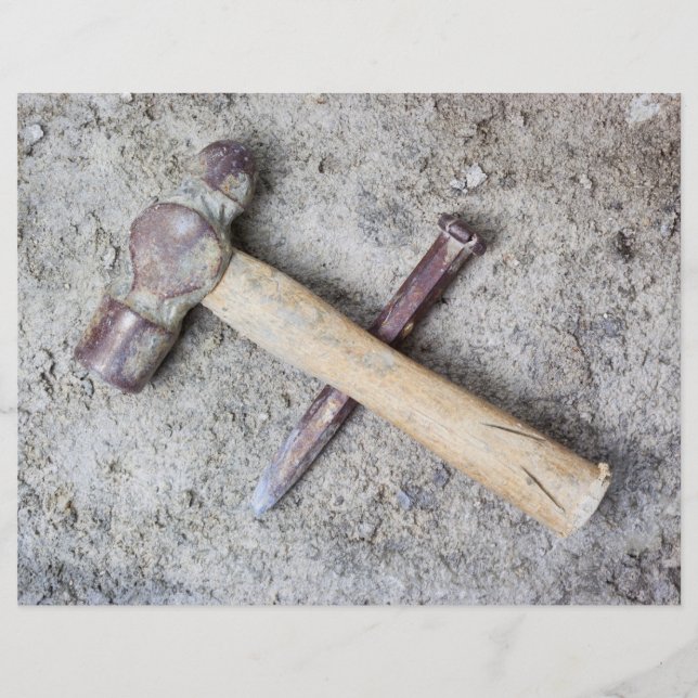 Grungy hammer and chisel (Front)
