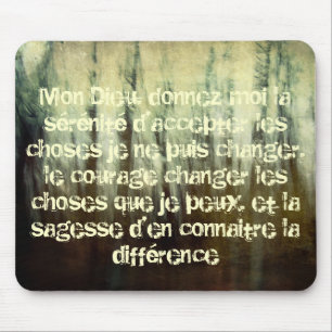Grungy Serenity Prayer in French Mousepad