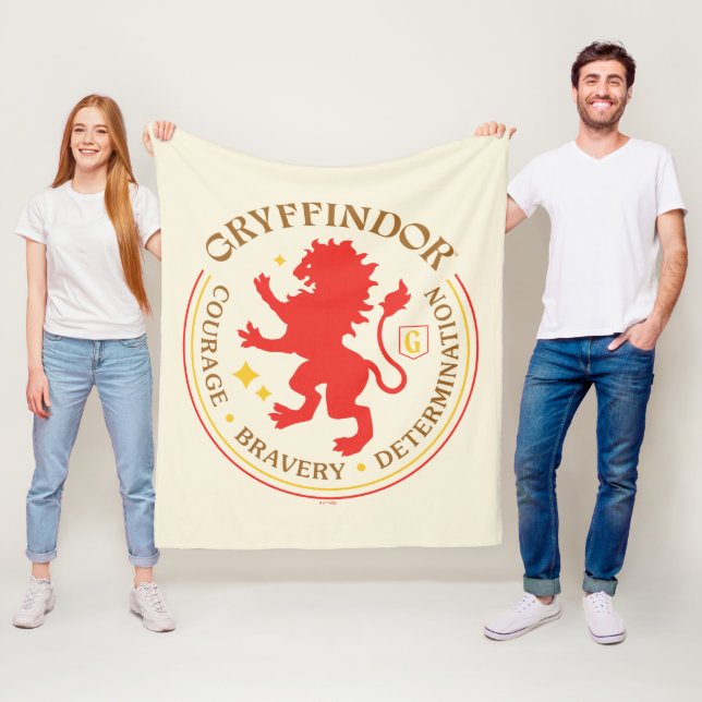 GRYFFINDOR™ Red Lion House Pride Badge Fleece Blanket (In Situ)
