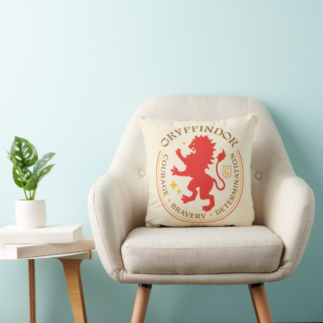 GRYFFINDOR™ Red Lion House Pride Badge Throw Pillow (Chair)