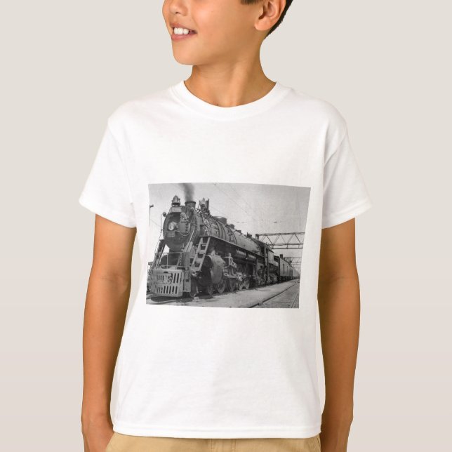 GTW Steam Engine #6335 Train #17 T-Shirt (Front)