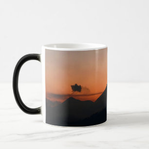 Guatemala - Antigua sunset Magic Mug