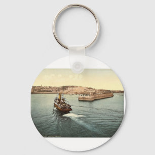 Guernsey, St. Peter's Port, arrival of boats, Chan Keychain