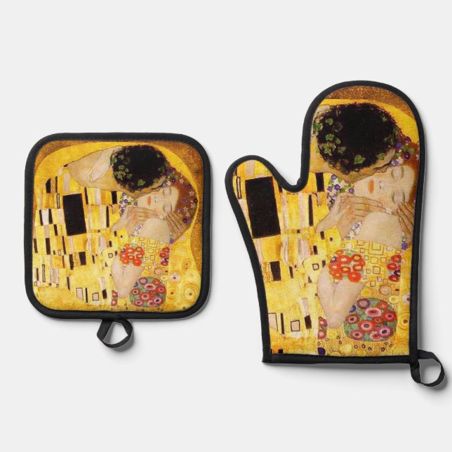 Gustav Klimt The Kiss Classic Painting Oven Mitt & Pot Holder Set (Front)
