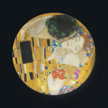 Gustav Klimt The Kiss Vintage Art Nouveau Painting Paper Plate<br><div class="desc">Gustav Klimt The Kiss Vintage Art Nouveau Painting The Kiss (In German: Der Kuss) was painted by the Austrian Symbolist painter Gustav Klimt between 1907 and 1908, the highpoint of his Golden Period, when he painted a number of works in a similar gilded style. The painting is widely considered a...</div>
