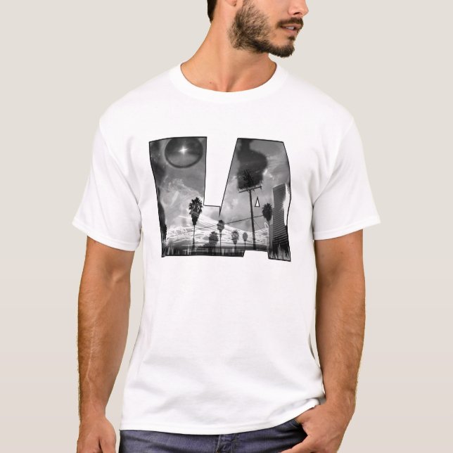 guys L.A. is Burning underground graffitti graff T-Shirt (Front)