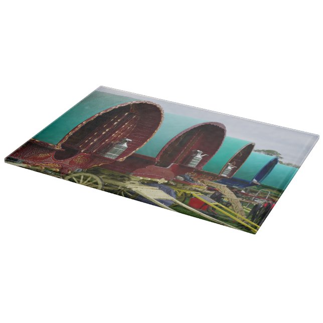 Gypsy wagons cutting board (Corner)