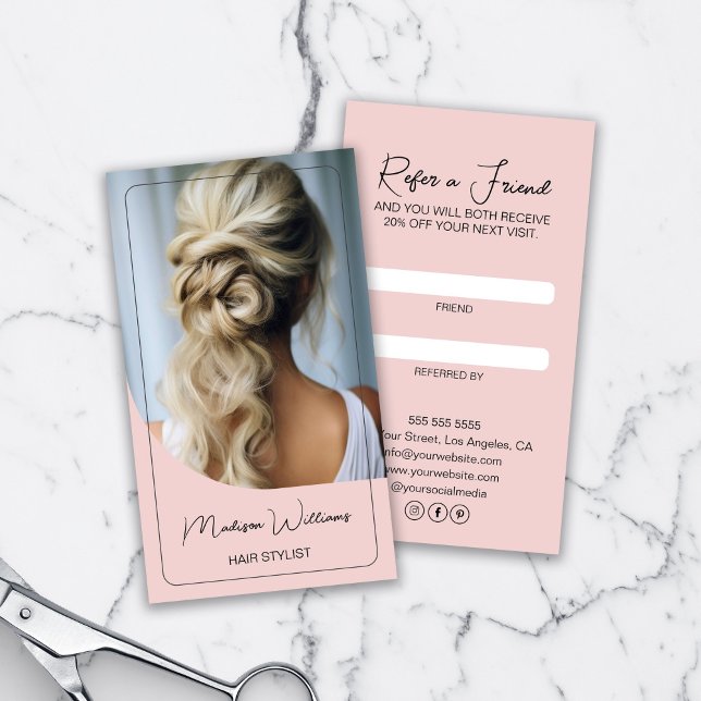Hair Stylist Modern Pink Referral Card (Hair Stylist Modern Pink Referral Card)