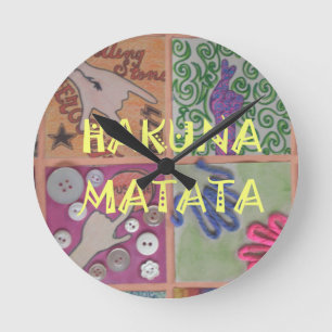 Hakuna Matata cute amazing work of art.png Round Clock