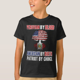 Half Peruvian Half American Flag Peru USA Flag T-Shirt