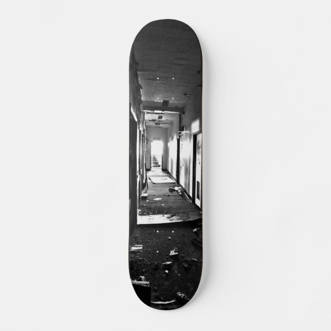 Hall way skateboard (Front)