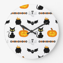 Halloween and cat-themed wall clock.