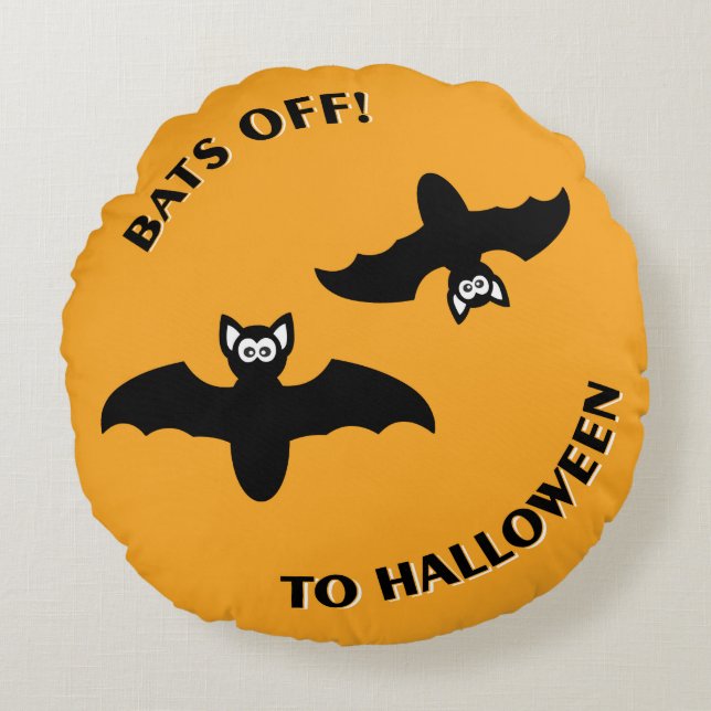 Halloween Bats Orange Round Pillow (Front)