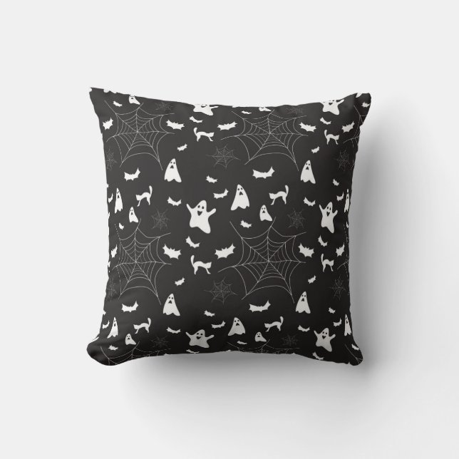  Halloween Black and white Spooky Pattern Throw Pillow (Front)