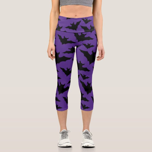 Halloween black bats purple cool spooky pattern capri leggings (Front)