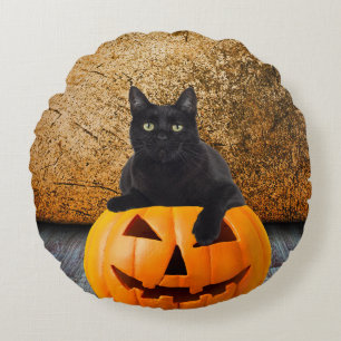 Halloween Black Cat On Pumpkin Round Throw Pillow