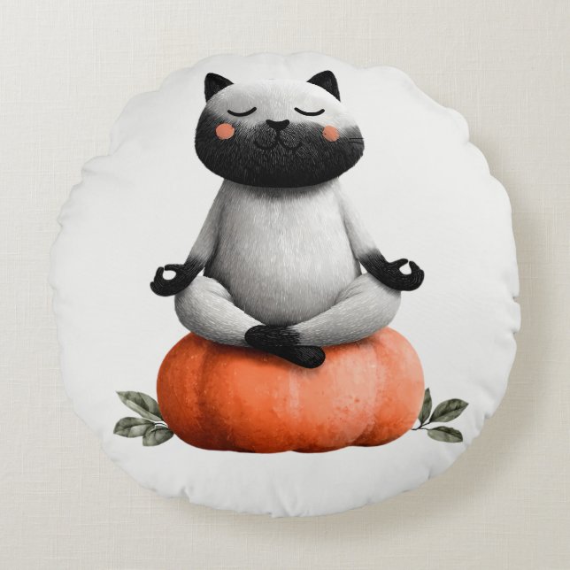 Halloween Cat on Pumpkin Design Round Pillow (Front)