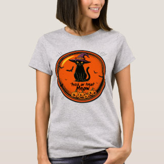 Halloween cat  T-Shirt