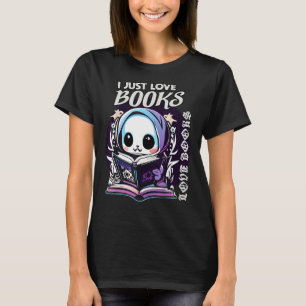 halloween costume - cute ghost  - I love reading b T-Shirt