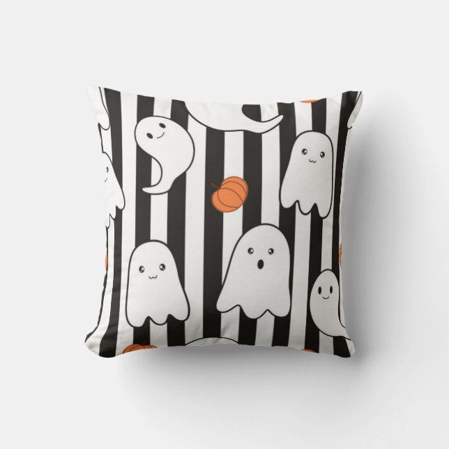Halloween Friendly Ghost And Pumpkin Pattern Throw Pillow (Front)