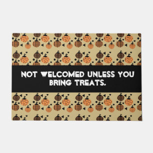 Halloween Funny Quote Confetti   Retro Pumpkins Doormat