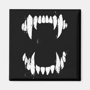 Halloween Horror Wolf Dog Vampire Monster Teeth Magnet