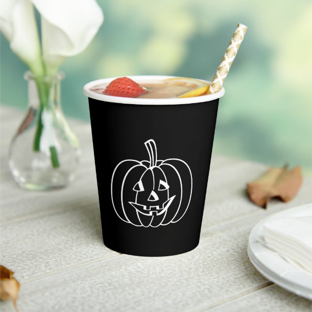 Halloween jack o lantern black spooky paper cups (Insitu)