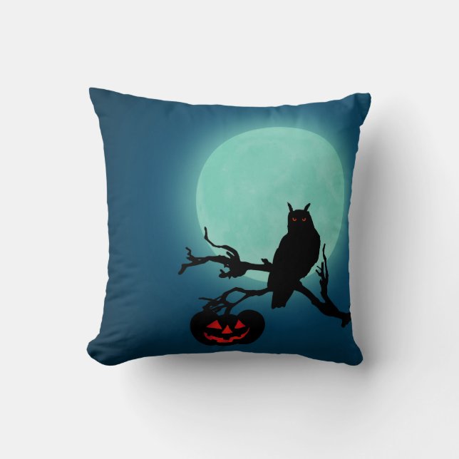 Halloween Night Pumpkin Owl Throw Pillow (Front)