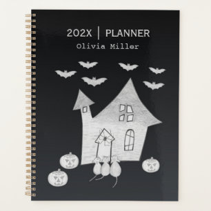 Halloween night with Haunted House, Bats, Pumpkins Planner
