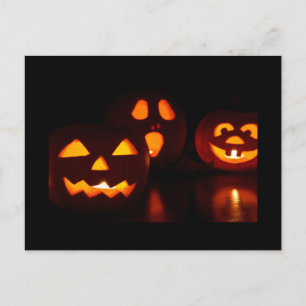 Halloween Pumpkin Scare Postcard