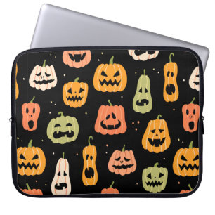 Halloween pumpkin seamless pattern. Hand drawn ill Laptop Sleeve