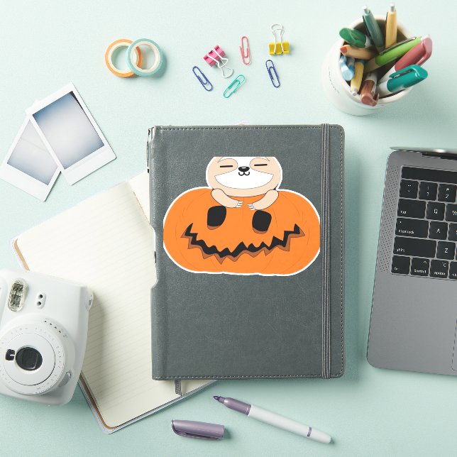 Halloween Pumpkin Sloth Classic T-Shirt (iPad Cover)