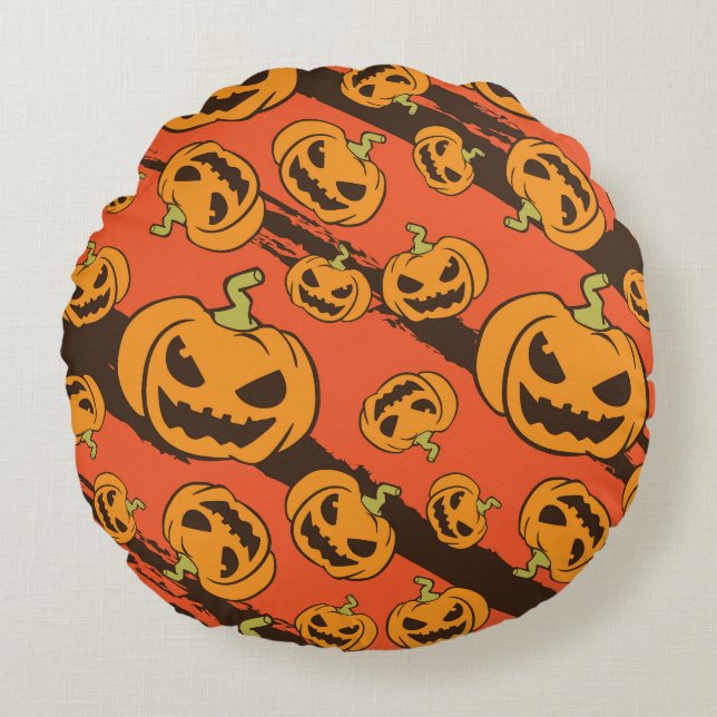 Halloween Pumpkin: Spooky Seamless Pattern Round Pillow (Front)