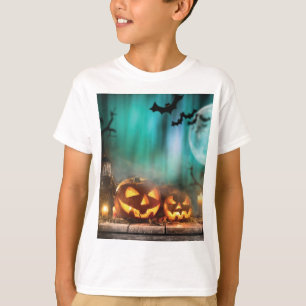 Halloween pumpkins and bats   T-Shirt