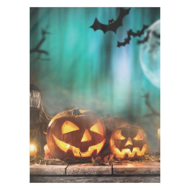 Halloween pumpkins and bats   tablecloth (Front)