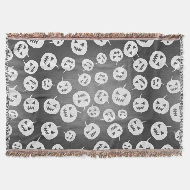 Halloween pumpkins throw blanket (Front)