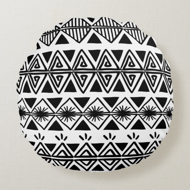 Halloween seamless pattern with flowers,pumpkins a round pillow (Front)