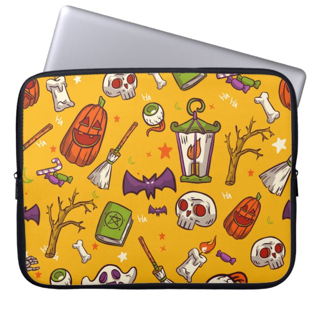 Halloween Theme: Flat Design Pattern. Laptop Sleeve (Front)