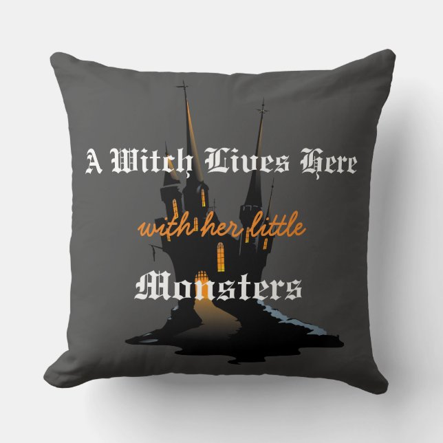 Halloween  throw pillow (Front)