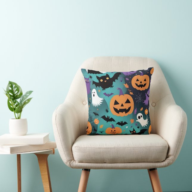 HALLOWEEN THROW PILLOW (Chair)