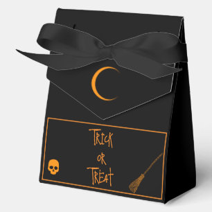 Halloween Trick or Treat  Favor Box