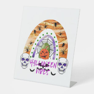 Halloween vibes             pedestal sign